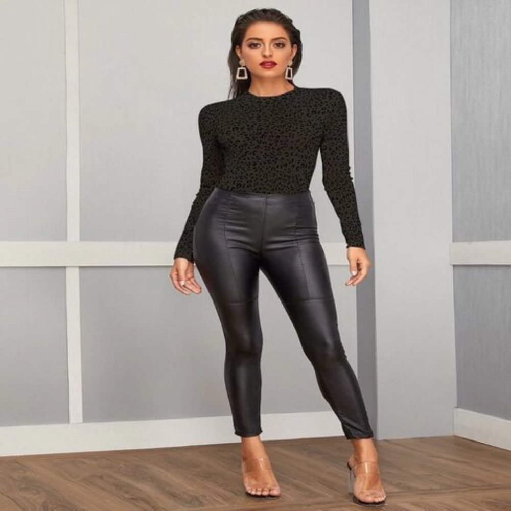 ANIMAL PRINT STRETCH Leopard MED Semi SHEER SHIRT - Picture 6 of 7